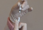 Порошенко подписал закон, который позволит возобновить вакцинацию БЦЖ новорожденных