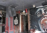 Деньги на ремонт взорванного бара на Рымарской будут собирать на концерте «Стена НА руинах»