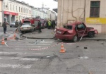 В Харькове столкнулись иномарка и «Жигули», есть жертвы