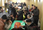 Бесплатно поесть и принять душ. В Харькове открыли социальный центр для бездомных и нуждающихся