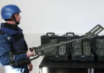 Украинские спасатели получили немецкие металлоискатели для разминирования в зоне АТО