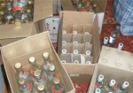 В Харьковской области задержали фуру с почти 30 тысячами бутылок контрафактной водки
