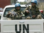 Порошенко и заместитель генсека ООН обсудили привлечение миротворцев в Украину