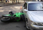 В Харькове столкнулись мотоцикл и иномарка, есть пострадавшие