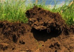 На Чугуевщине газовики незаконно сняли 3 гектара плодородного слоя почвы