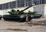 На Харьковском бронетанковом заводе отремонтировали танки для АТО