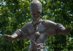 В Харькове устанавливают севастопольский памятник Сагайдачному