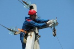 На Харьковщине ремонтируют электросети