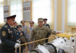 Харьков посетил глава Минобороны