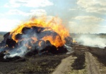 На Харьковщине из-за поджога сгорело 60 тонн соломы