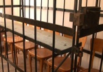 В Купянске на 7 лет осудили мужчину, который душил и грабил женщин