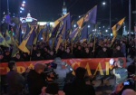 Без балаклав и фаеров. Как проходил «Марш героев» в Харькове