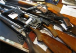 На Харьковщине продолжается добровольная сдача оружия