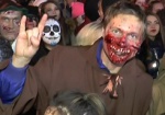 В Парке Горького прошел первый в Украине «ZombieFEST», посвященный Хеллоуину - Дню всех святых