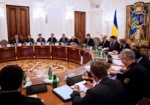 Президент ввел в действие решение СНБО по оборонному бюджету Украины-2016