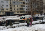 В школе на Холодной горе распылили перцовый газ, 4 детей в больнице