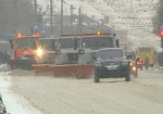 Дороги области от снега убирает 150 единиц техники