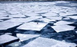 В Балаклейском районе сотрудники ГСЧС спасли подростка, который оказался на льдине