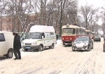 Харьков накрыла снежная стихия. За двое суток в городе и области выпала полумесячная норма осадков