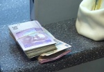 Украинцы продолжают класть деньги на депозиты