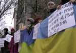 «Свободу Надежде Савченко». В Харькове продолжается бессрочная акция в поддержку летчицы