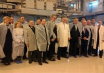 Петр Порошенко в Харькове запустил самый мощный в мире источник нейтронов