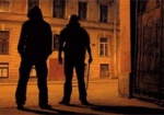 В Харькове двое мужчин напали на прохожего и сломали ему ребра