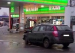 В Харькове нетрезвый водитель влетел в бензоколонку