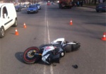 На Салтовке мотоциклист сбил женщину. Пострадавшая в больнице