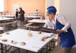 Харьковских школьников из малообеспеченных семей будут кормить бесплатно