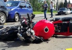 В Харькове мотоциклист сбил женщину