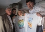 Самолет с украинскими политзаключенными сел в «Борисполе»