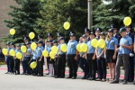 Выпускников ХНУВД поздравили кадеты полиции