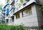 Харьковчанам напоминают о запрете самовольного строительства балконов и пристроек