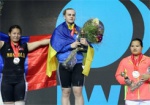 Харьковскую тяжелоатлетку, победившую на чемпионате мира, поздравил губернатор
