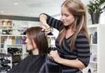 В Украине хотят обложить налогом парикмахеров и таксистов