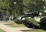 Награды Минобороны и выставка военной техники. Как в Харькове отмечали День танкиста