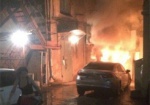 Ночью в центре города сгорела Mazda