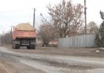 На ремонт самого разбитого участка дороги Безлюдовка-Хорошево направили 6 миллионов гривен