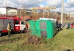 В Харькове микроавтобус попал в ДТП и перевернулся
