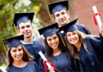 Порошенко одобрил закон о трудоустройстве выпускников вузов