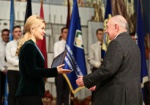 Юлия Светличная вручила награды выдающимся работникам образования