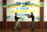 «Урок мужества» от опытных бойцов провели в школе на Харьковщине