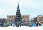 Сегодня на площади Свободы - открытие елки и ледового катка