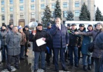 Пенсионеры МВД провели очередной пикет на площади Свободы