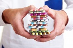 Лекарства в Украину будут ввозить по упрощенной системе регистрации