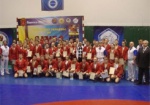 Харьковские самбисты привезли 12 золотых медалей с молодежного чемпионата Украины