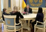 На этой неделе Президент Украины подписал важные законы, наградил защитников Авдеевки и провел международные встречи