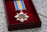 Порошенко наградил орденами и медалями 61 военного, из них 17 - посмертно