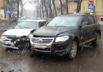 В центре Харькова столкнулись два авто, есть пострадавший